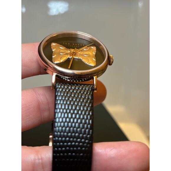Ted Baker Phylipa Ladies Black Lizard Leather Strap Watch/Rose Gold Bow-Tie - Picture 9 of 16